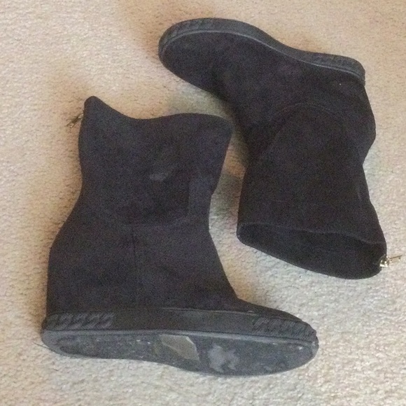 Banboo Boots - Picture 2 of 5